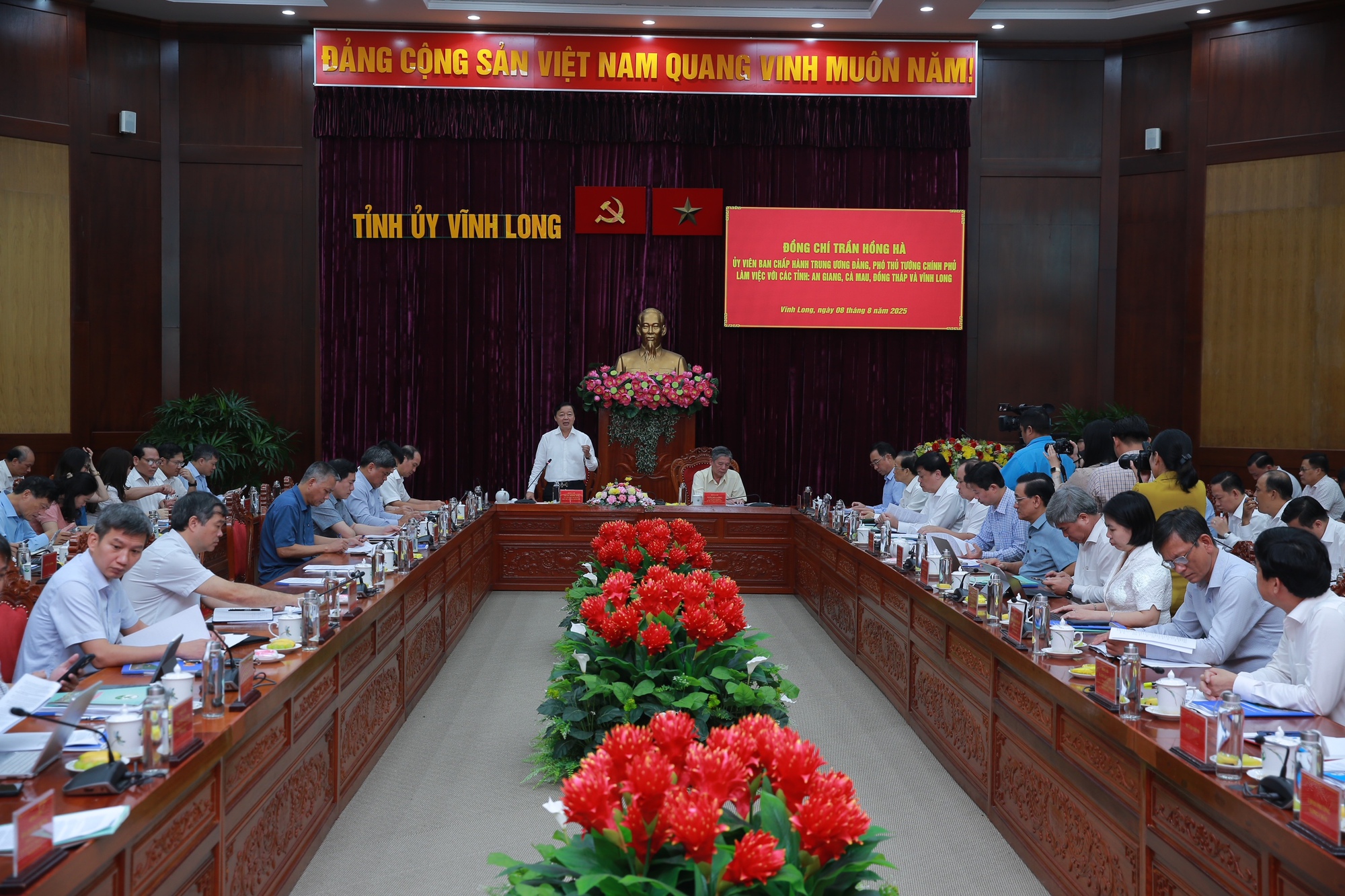Toàn cảnh buổi họp - Ảnh: VGP/Minh Khôi.