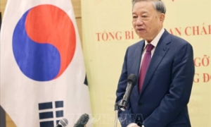Tổng Bí thư Tô Lâm gặp gỡ cán bộ, nhân viên Đại sứ quán và cộng đồng người Việt Nam tại Hàn Quốc