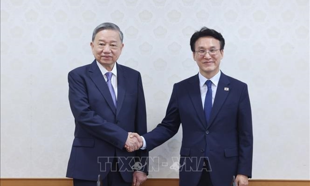 Tổng Bí thư Tô Lâm hội kiến Thủ tướng Hàn Quốc Kim Min Seok. Ảnh: TTXVN