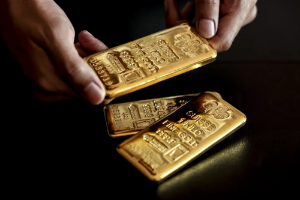 Vàng tụt giá sáng đầu tuần, mốc 3.400 USD/oz vẫn là kháng cự mạnh