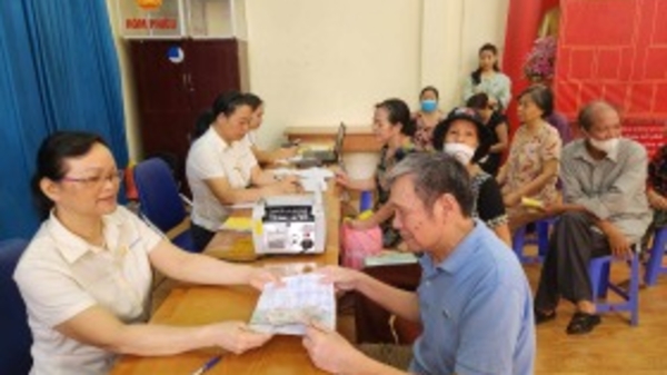 Tiếp tục hoàn thiện, nâng cao chính sách chăm sóc người cao tuổi