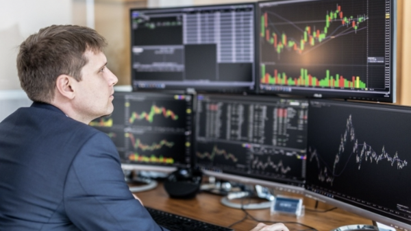 Chưa có dấu hiệu của dòng vốn ngoại đón đầu nâng hạng thị trường