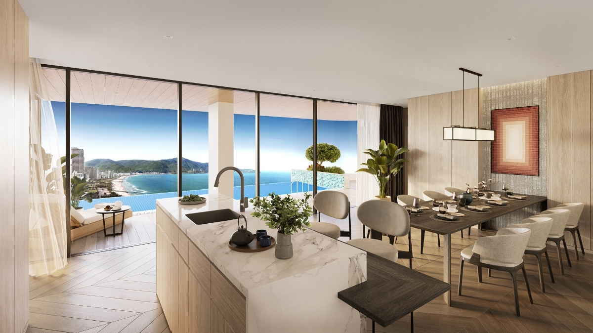 Tại Nobu Danang, chủ nhân chỉ cần kéo nhẹ rèm đã có thể ngắm đại dương bao la trước mắt.