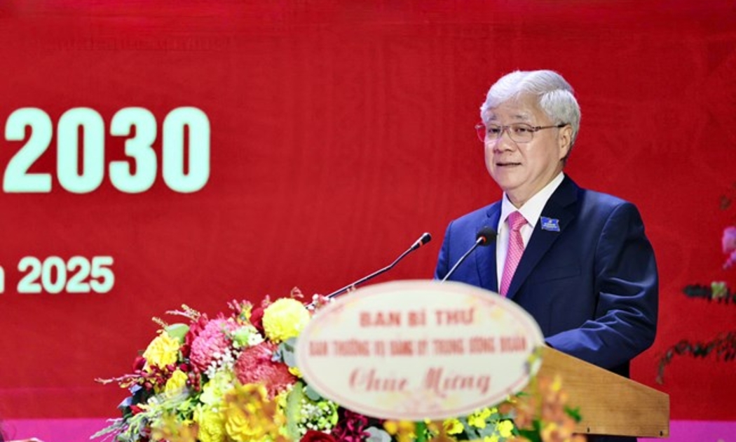 Ông Đỗ Văn Chiến, Ủy viên Bộ Chính trị, Bí thư Trung ương Đảng, Bí thư Đảng ủy Mặt trận Tổ quốc, các đoàn thể Trung ương, Chủ tịch Ủy ban Trung ương Mặt trận Tổ quốc Việt Nam phát biểu chỉ đạo tại Đại hội. Ảnh: mattran.org.vn.