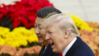 Tổng thống Trump ký sắc lệnh hòa hoãn thuế quan với Trung Quốc thêm 90 ngày