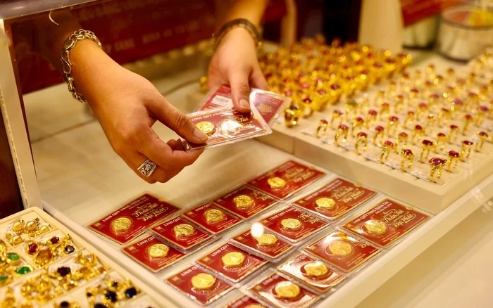 Một doanh nghiệp niêm yết giá vàng miếng bán ra ở 136 triệu đồng/lượng