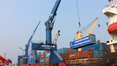 Nghệ An dự kiến tăng hỗ trợ vận tải container qua Cảng Cửa Lò