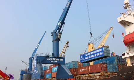 Nghệ An dự kiến tăng hỗ trợ vận tải container qua Cảng Cửa Lò