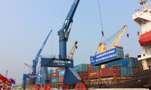 Nghệ An dự kiến tăng hỗ trợ vận tải container qua Cảng Cửa Lò