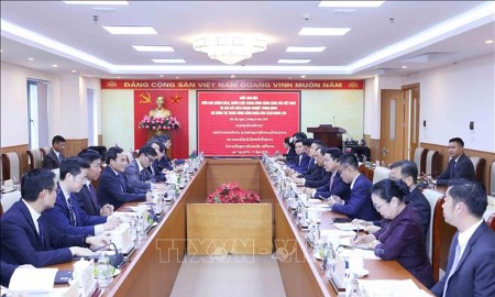 Việt Nam – Lào tăng cường trao đổi kinh nghiệm cải cách doanh nghiệp nhà nước
