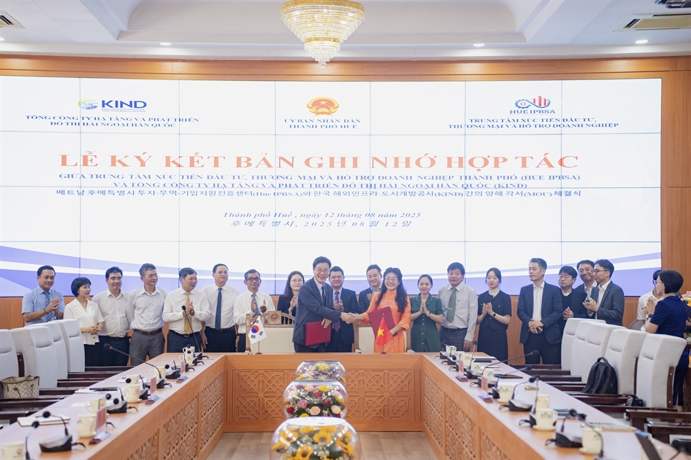 Trung tâm Xúc tiến Đầu tư, Thương mại và Hỗ trợ doanh nghiệp thành phố Huế (Hue IPBSA) và Tổng Công ty Hạ tầng và Phát triển Đô thị Hải ngoại Hàn Quốc (KIND) ký kết Bản ghi nhớ hợp tác.
