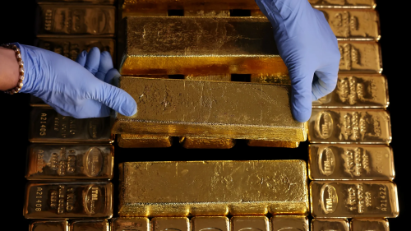 Giá vàng tăng nhẹ sau số liệu lạm phát Mỹ, SPDR Gold Trust tiếp tục mua ròng