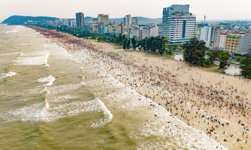 Sầm Sơn đặt mục tiêu đón 48 triệu lượt khách giai đoạn 2026 - 2030