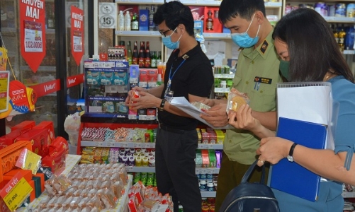 Hà Nội triển khai đợt cao điểm kiểm tra an toàn thực phẩm dịp Tết Trung thu