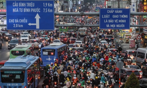 Xây dựng lộ trình chuyển đổi xanh lĩnh vực giao thông vận tải