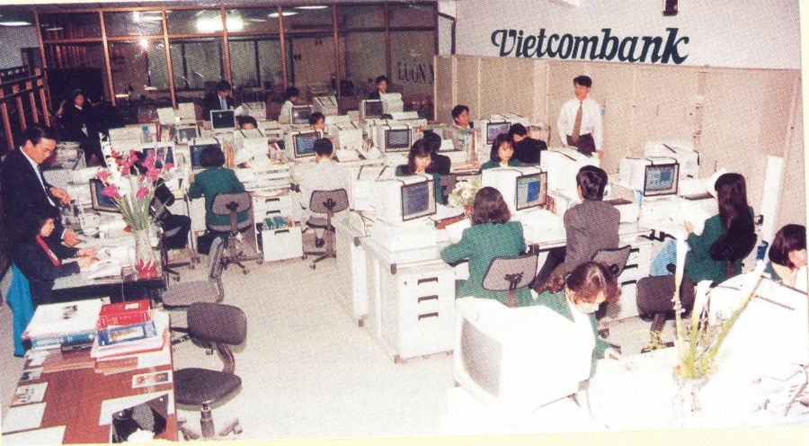 Trung tâm thanh toán Vietcombank thập niên 90 của thế kỷ XX.