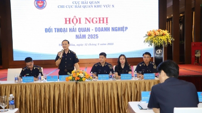 Hải quan khu vực X đối thoại cùng doanh nghiệp xuất nhập khẩu