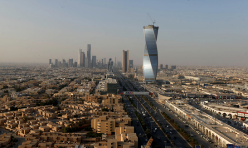 Giá dầu giảm khiến Saudi Arabia bớt tham vọng vào các siêu dự án