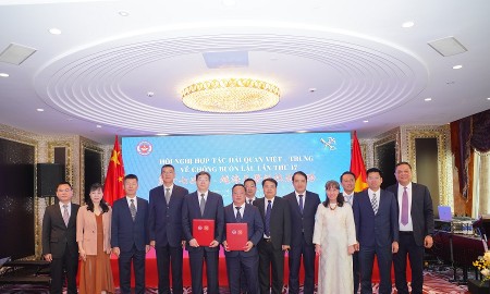 Tăng cường hợp tác giữa Hải quan Việt Nam và Trung Quốc trong công tác chống buôn lậu