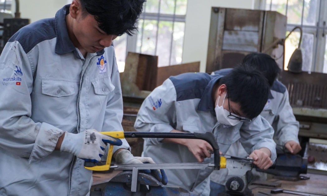 Việt Nam đang thiếu nhân lực có kỹ năng cao. Ảnh minh họa: Nhật Dương.