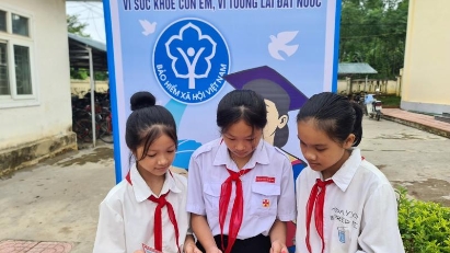 Chi tiết mức đóng bảo hiểm y tế của học sinh, sinh viên TP. HCM sau sáp nhập