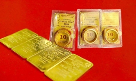 Giá vàng miếng SJC và vàng nhẫn giảm mạnh