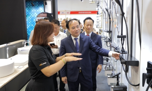 Hơn 300 doanh nghiệp tham dự triển lãm quốc tế ngành xây dựng