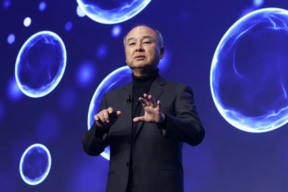 Tỷ phú Masayoshi Son - Ảnh: Bloomberg