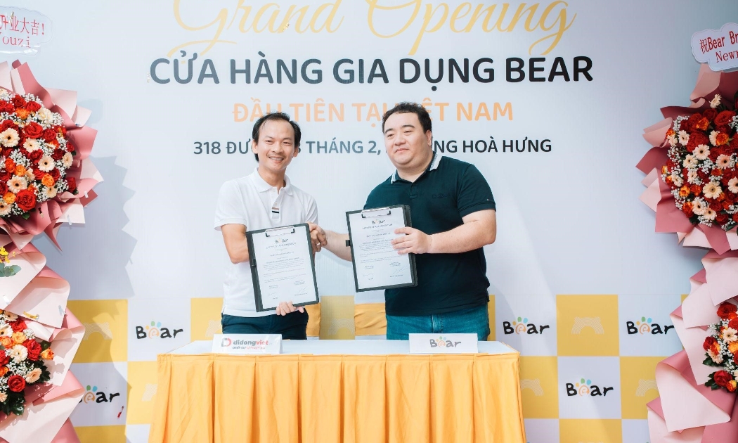 Bear và Di Động Việt đã ký kết MoU, chính thức trao trọng trách vận hành Bear Plus cho hệ thống bán lẻ này.