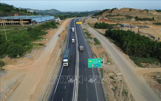 Cao tốc Tuý Loan - Hoài Liên sẵn sàng thông tuyến vào dịp 19/8. Ảnh: Quốc Khánh/TTXVN