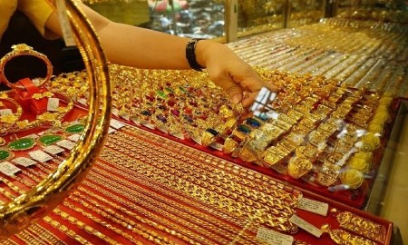 Giá vàng nhẫn “4 số 9” đột ngột giảm mạnh