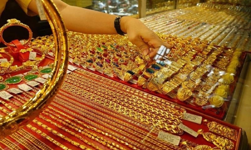 Giá vàng nhẫn “4 số 9” giảm đột ngột so với mặt bằng chung