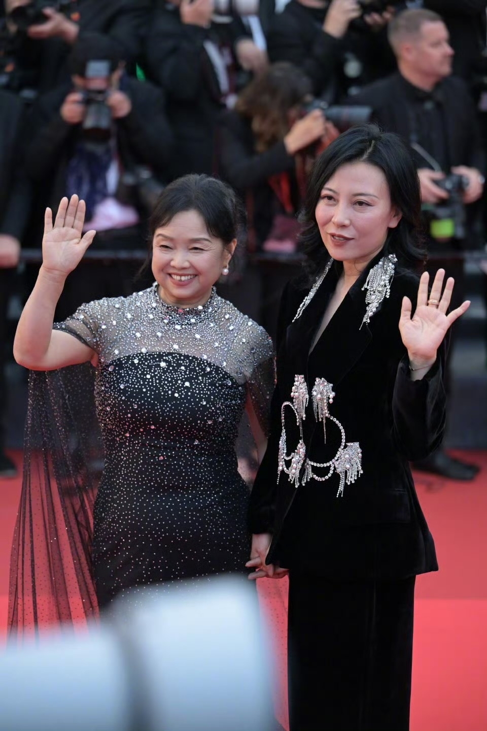 Bà Tô Mẫn và bà&nbsp;Doãn Lệ Xuyên - đạo diễn phim 