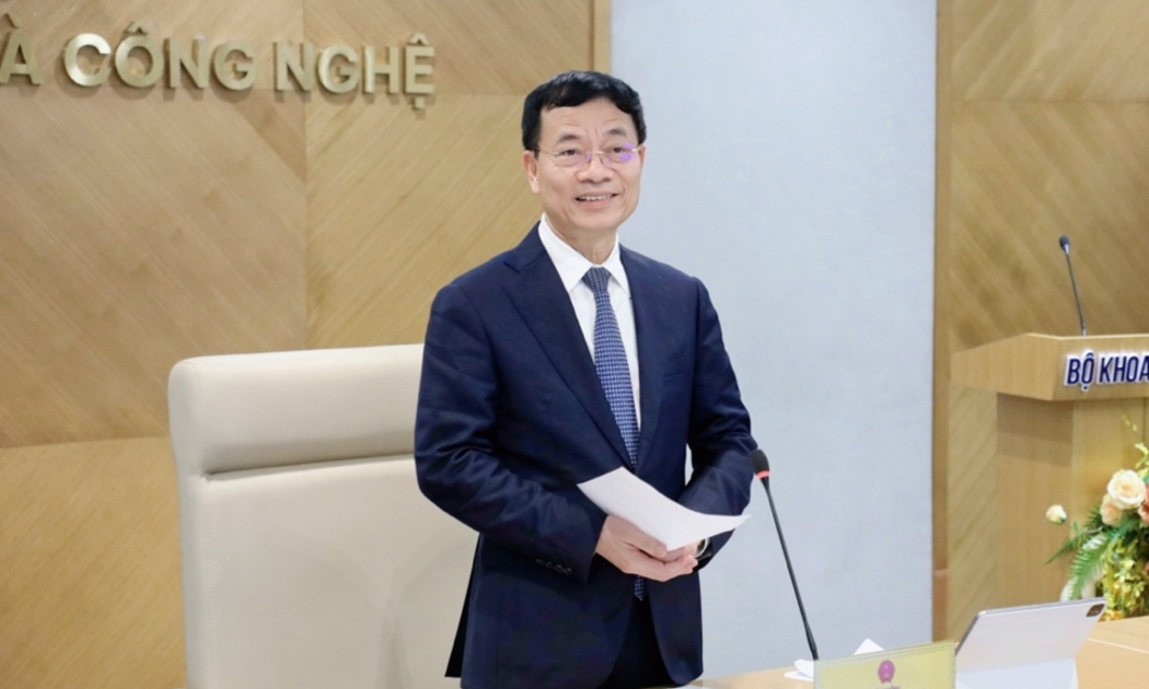 Bộ trưởng Nguyễn Mạnh Hùng phát biểu chỉ đạo tại buổi lễ.
