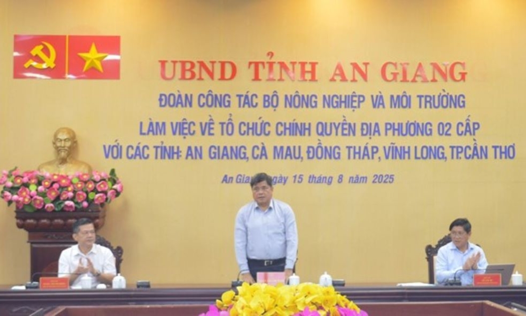 Đoàn làm việc của Bộ Nông nghiệp và Môi trường làm việc với các tỉnh Đồng bằng sông Cửu Long
