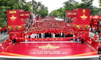 Vietcombank hòa nhịp “cùng Việt Nam tiến bước”