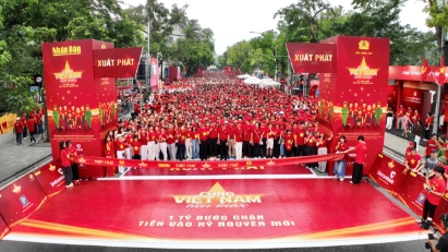 Vietcombank hòa nhịp “cùng Việt Nam tiến bước”