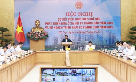 Thủ tướng: “Khó mấy cũng phải làm để hoàn thành mục tiêu 100.000 căn nhà ở xã hội trong năm 2025”