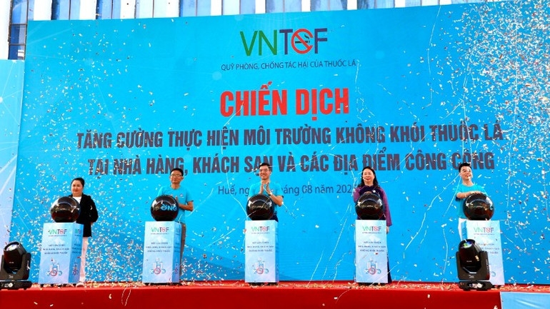 Phát động chiến dịch.