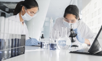 Đề xuất chính sách trọng dụng nhà khoa học, kỹ sư trẻ tài năng: Được xếp lương từ bậc 3 trở lên của chức danh tương ứng