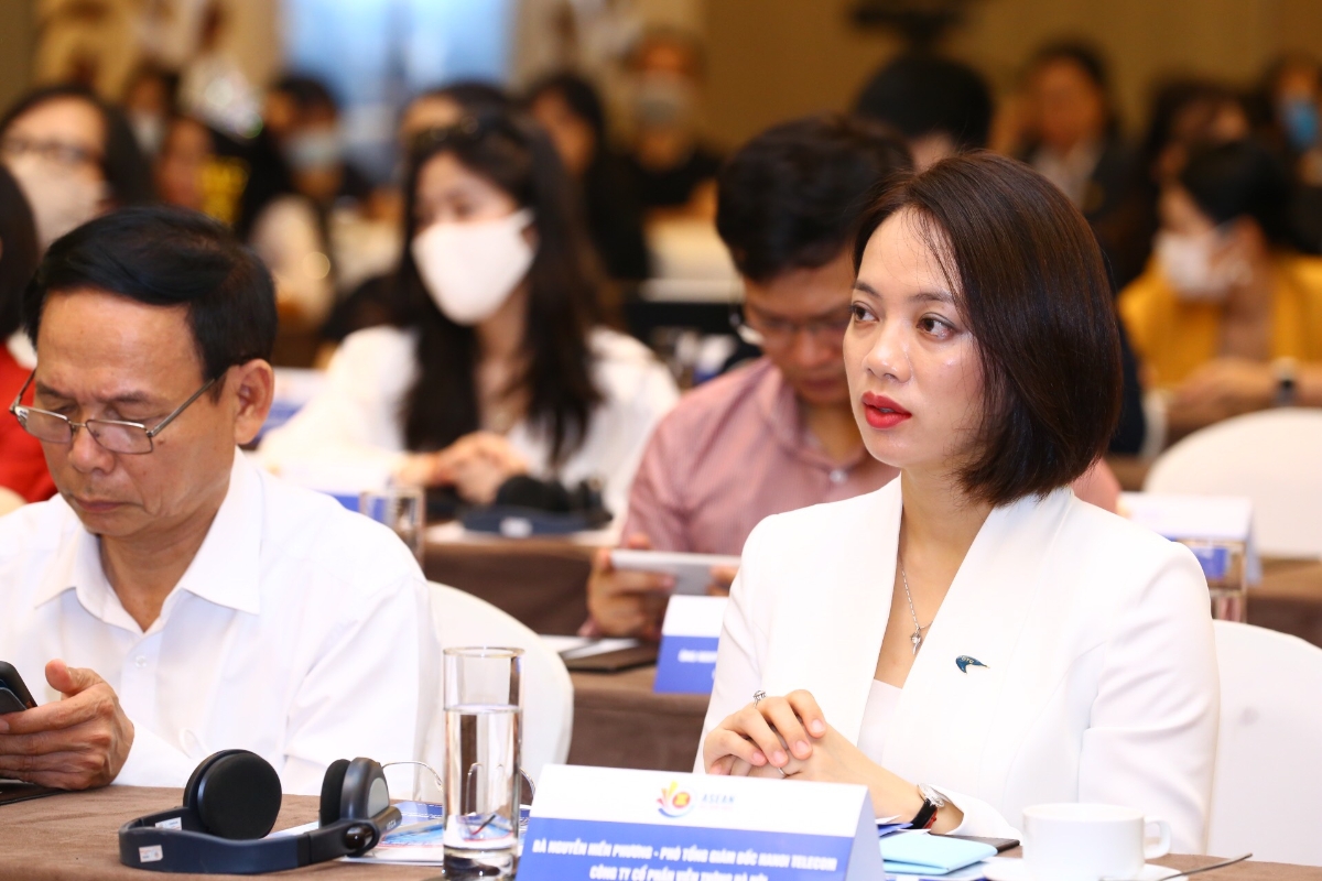 Phó Tổng Giám đốc Nguyễn Hiền Phương được xem là gương mặt có phong cách quản trị riêng, luôn chú trọng đến sự gắn kết nội bộ và đề cao cách tiếp cận dựa trên sự thấu hiểu giữa lãnh đạo và nhân viên