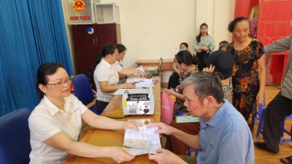 Hà Nội thí điểm phương án chi trả an sinh xã hội