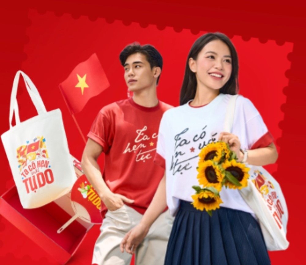 Nhiều thương Việt đã ra mắt các bộ sưu tập thời trang nhân sự kiện A80 lịch sử.