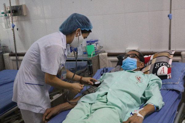 Khám chữa bệnh bảo hiểm y tế. Ảnh: Duy Nguyễn.