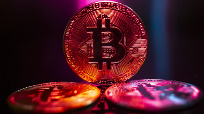 ​​Bitcoin vừa giảm xuống dưới 115.000 USD, đâu là nguyên nhân của “đợt thanh lý”? 