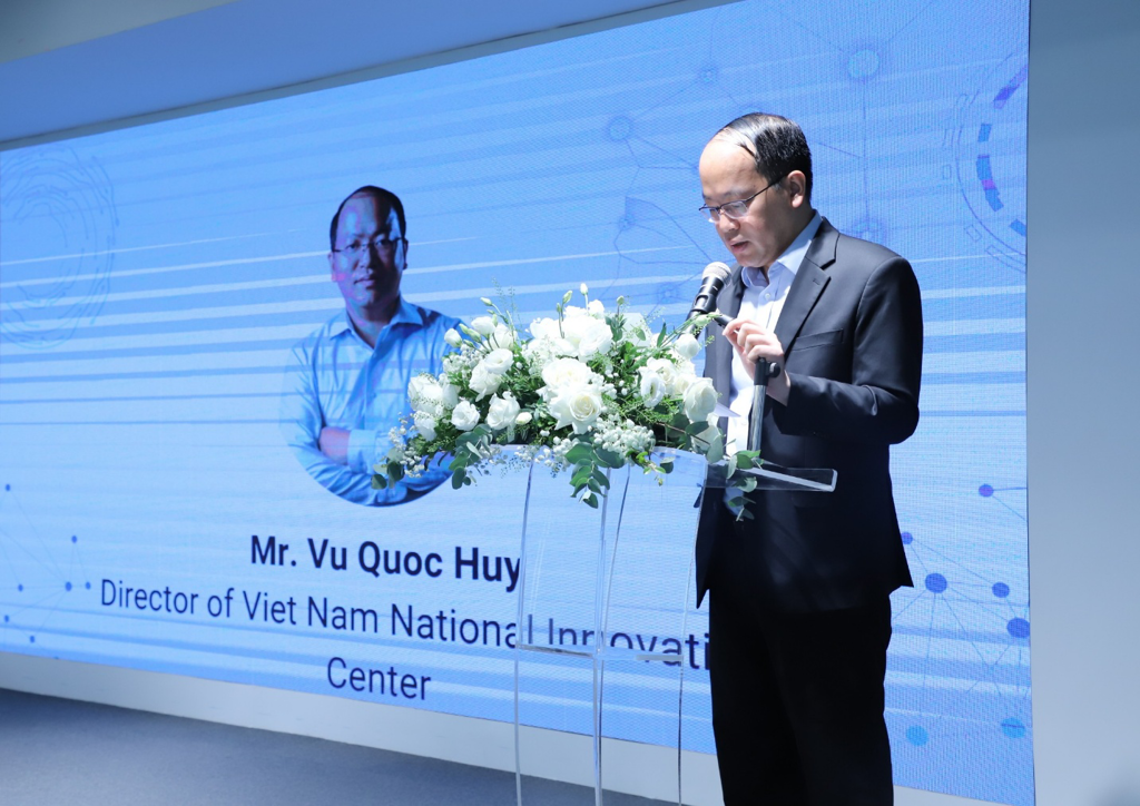 Ông Vũ Quốc Huy, Giám đốc NIC, phát biểu tại Diễn đàn