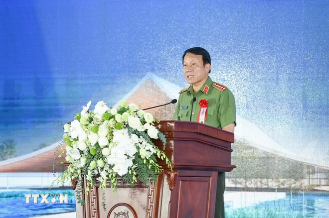 Đại tướng Lương Tam Quang, Bộ trưởng Bộ Công an phát biểu tại Lễ khởi công. Ảnh: TTXVN