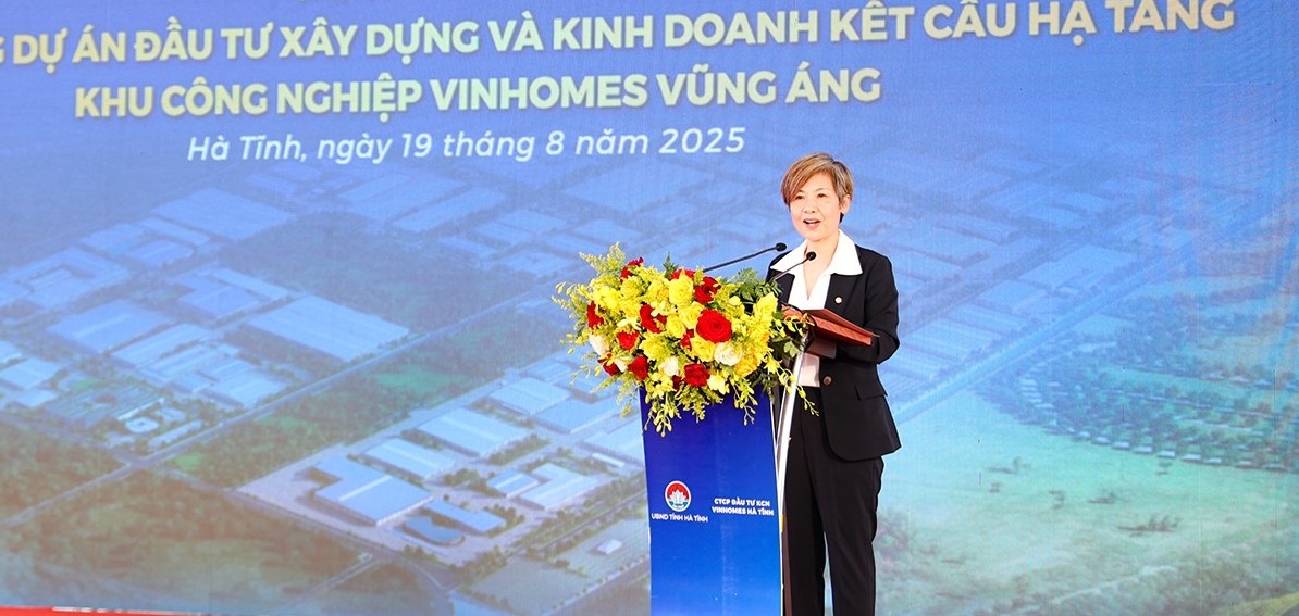 Bà Thái Thị Thanh Hải – Phó Chủ tịch Tập đoàn Vingroup phát biểu tại buổi lễ.