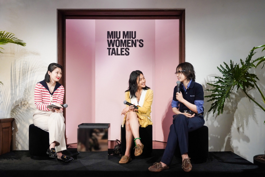 Miu Miu tập trung kể những câu chuyện về phụ nữ.