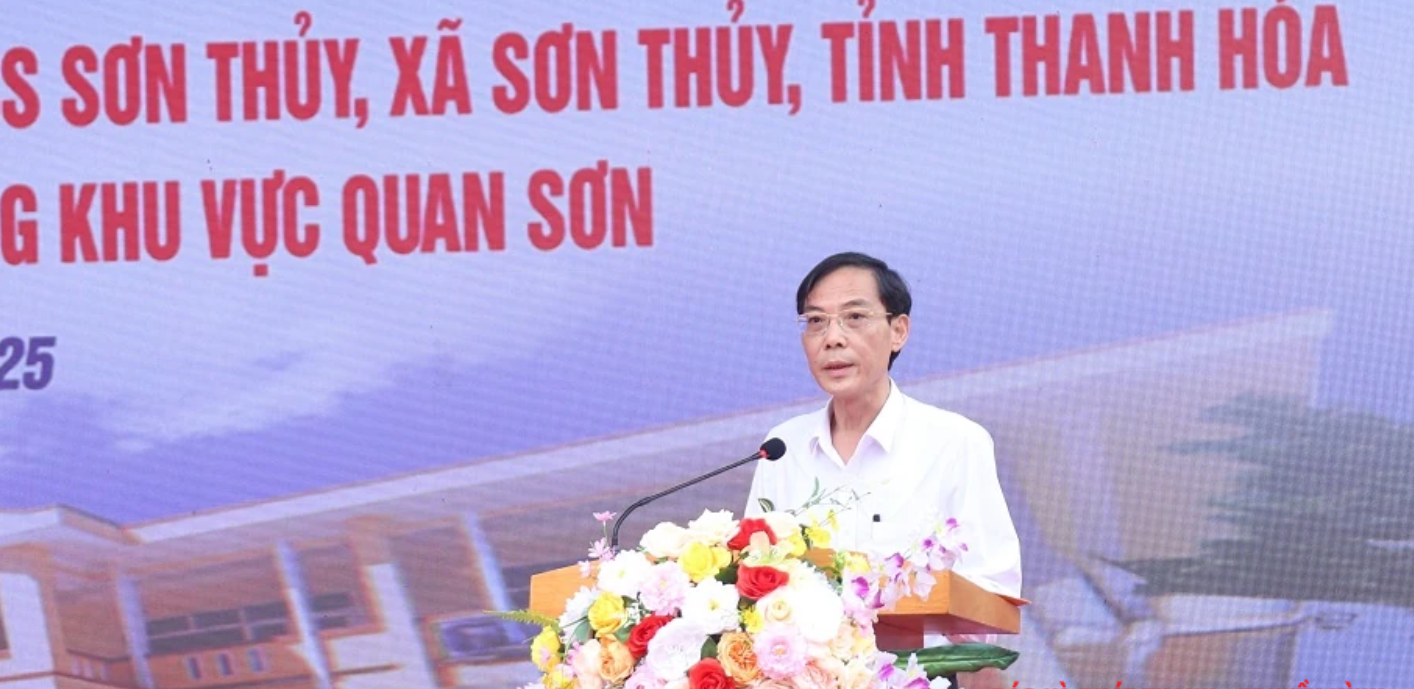 Phó Chủ tịch UBND tỉnh Thanh Hóa Đầu Thanh Tùng phát biểu tại buổi lễ 